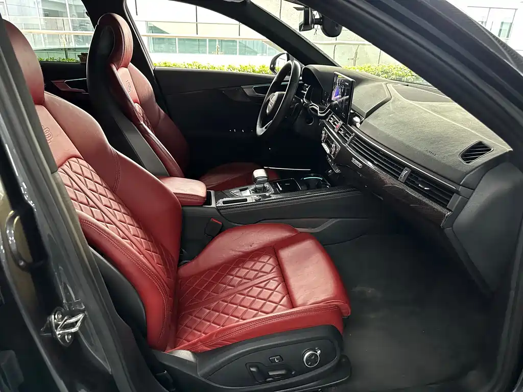 Audi S4 — миниатюра 15
