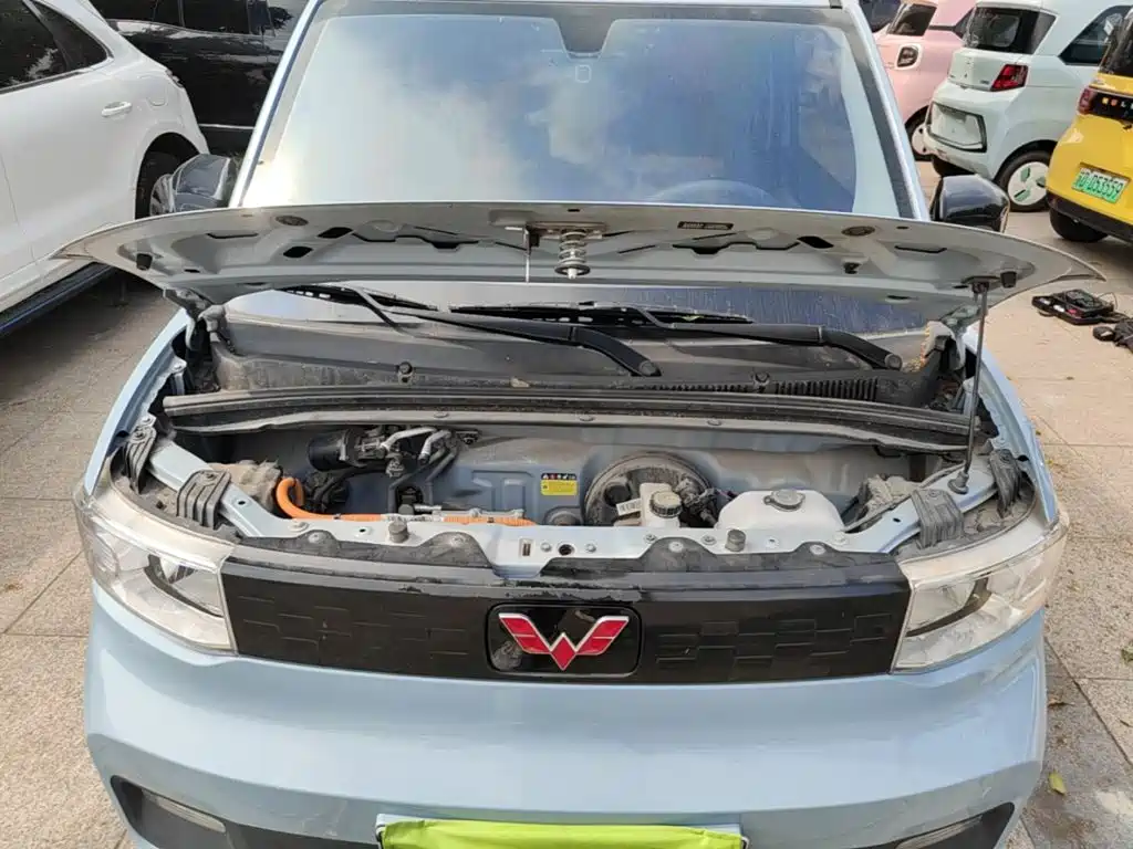 Wuling MINIEV — миниатюра 20