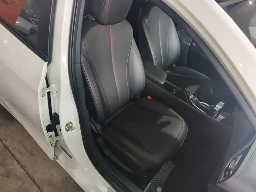 Buick Verano — миниатюра 25