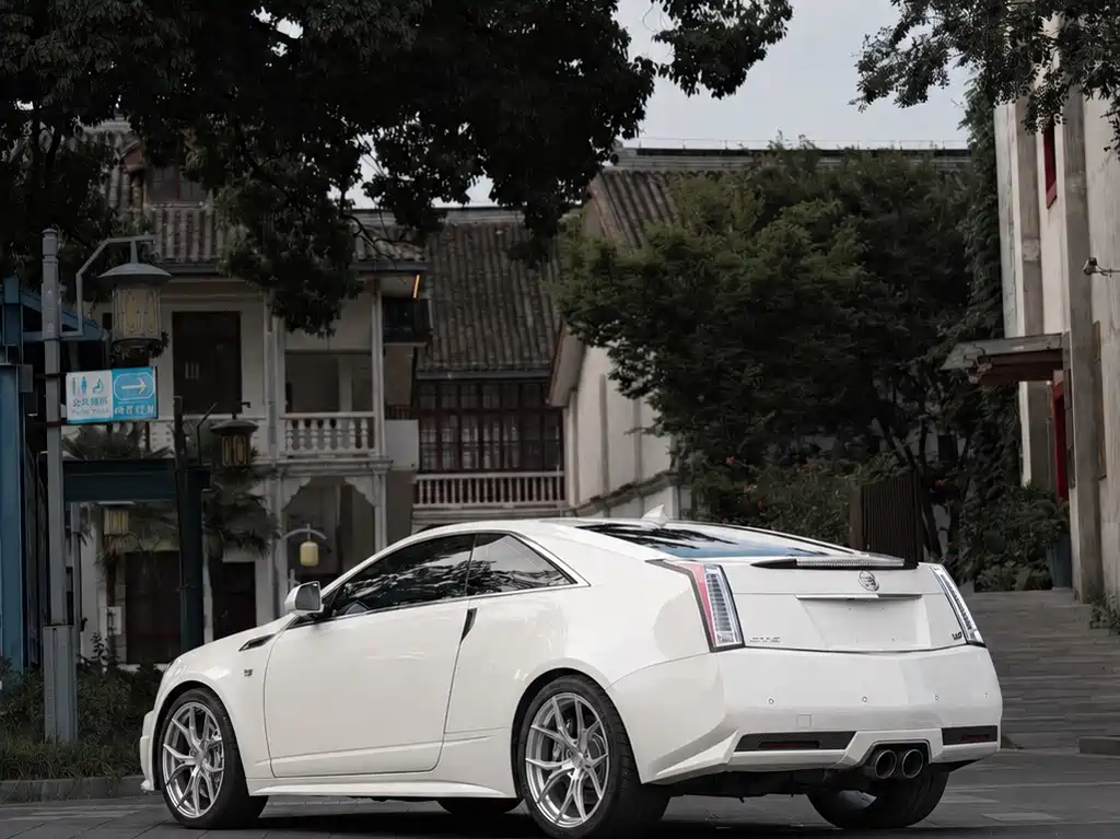 Cadillac CTS — миниатюра 6