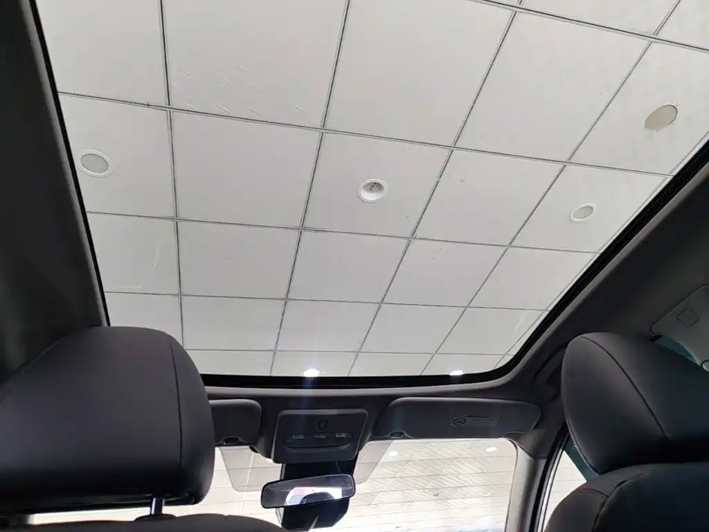 Nissan Qashqai — миниатюра 18
