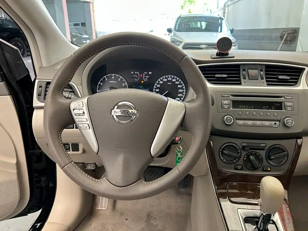 Nissan Sylphy — миниатюра 12