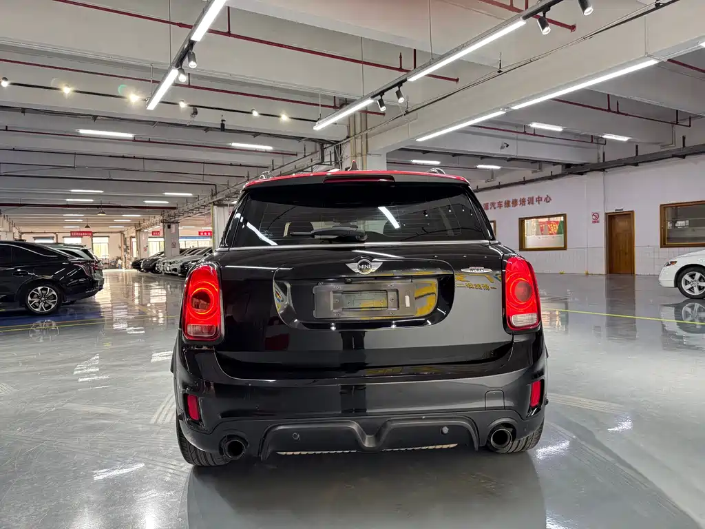 Mini JCW COUNTRYMAN 2018 2.0T JOHN COOPER WORKS