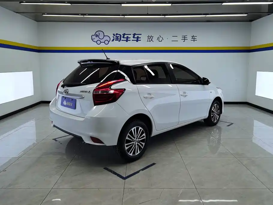 TOYOTA YARIS L ZHIXUAN