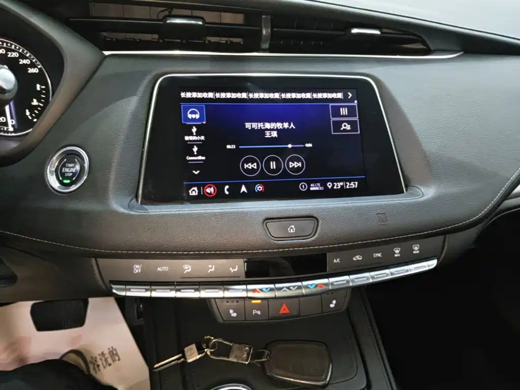 Cadillac XT4 — миниатюра 13
