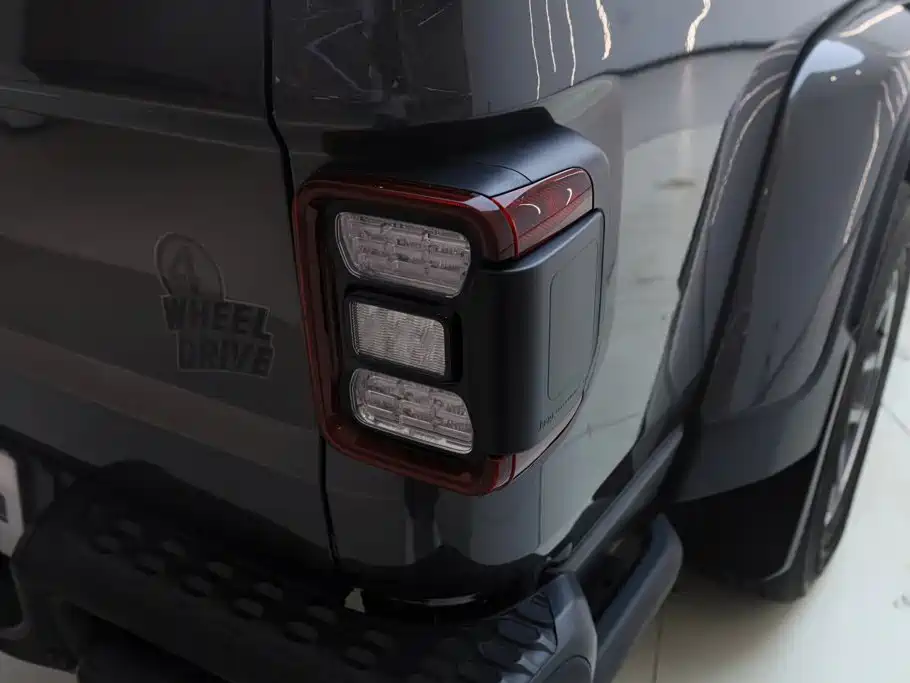 Jeep Gladiator — миниатюра 9
