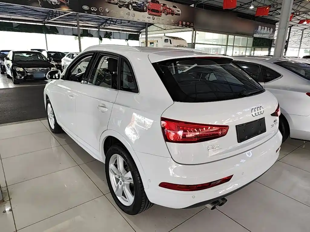Audi Q3 — миниатюра 5