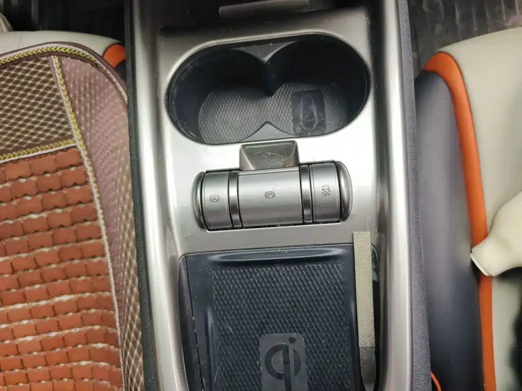 BYD Dolphin — миниатюра 9