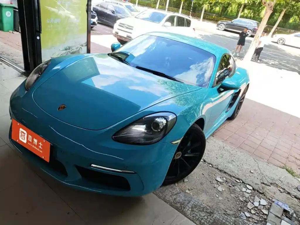 Porsche 718