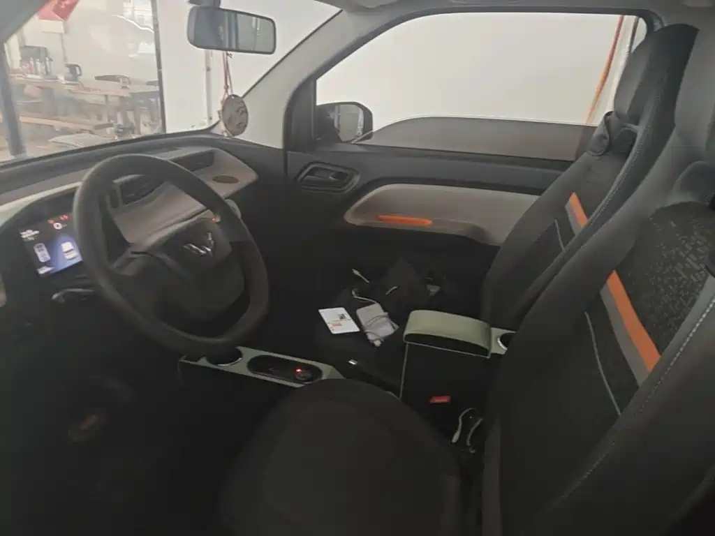 Wuling MINIEV — миниатюра 15