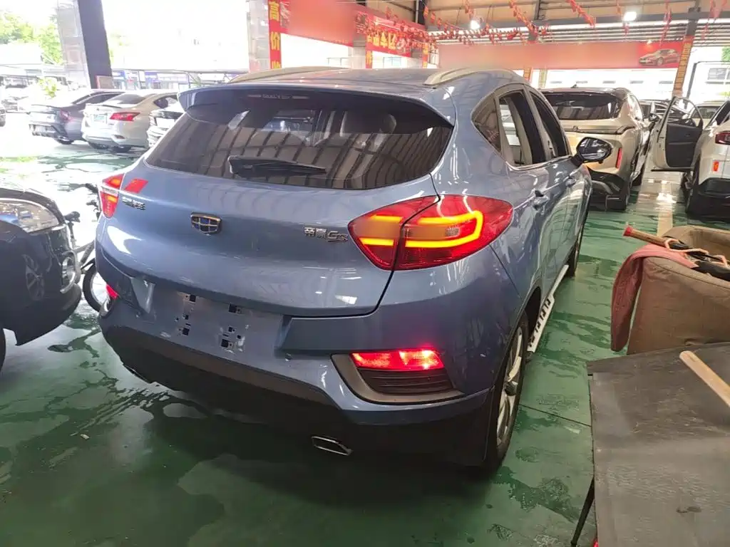Geely Emgrand GS — миниатюра 7