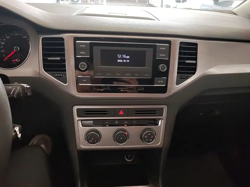 Volkswagen Golf Sportsvan — миниатюра 13