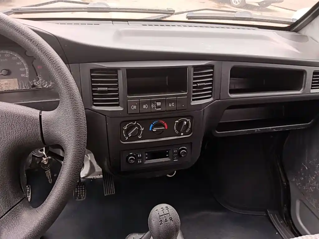 Wuling Zhiguang — миниатюра 13