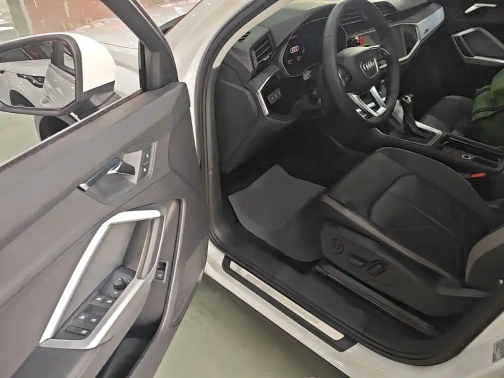 Audi Q3 — миниатюра 16