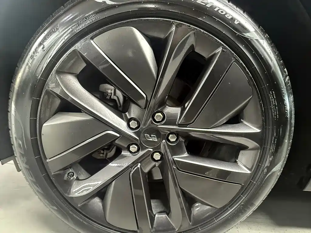 Li Auto Li L7 — миниатюра 13