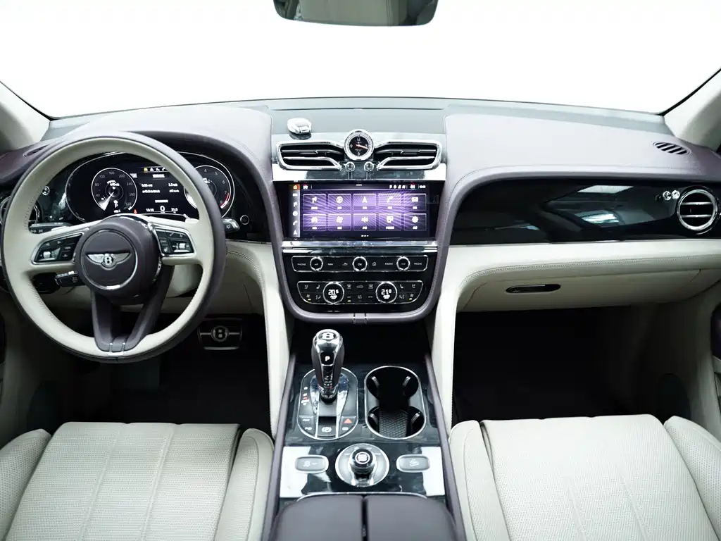 Bentley Bentayga — миниатюра 9