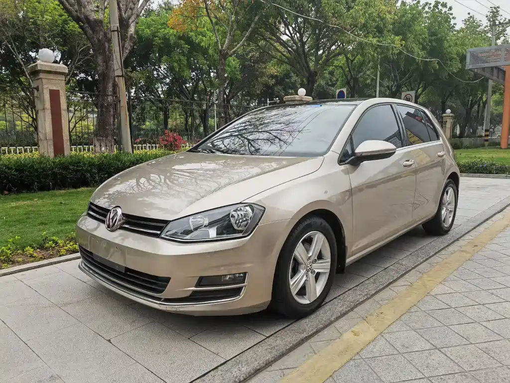 Volkswagen Golf 2014