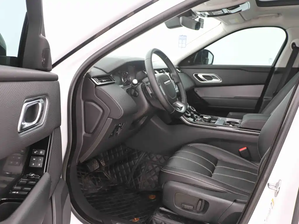 Land Rover Velar — миниатюра 6