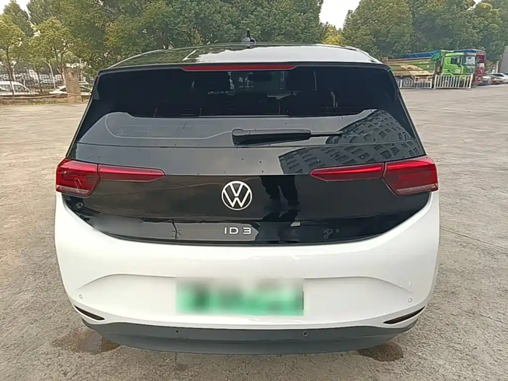 Volkswagen ID.3 — миниатюра 6