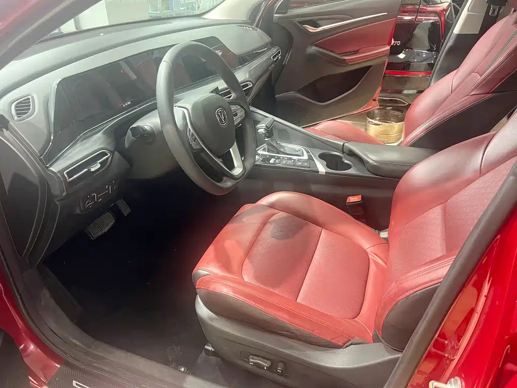 Changan Eado — миниатюра 6