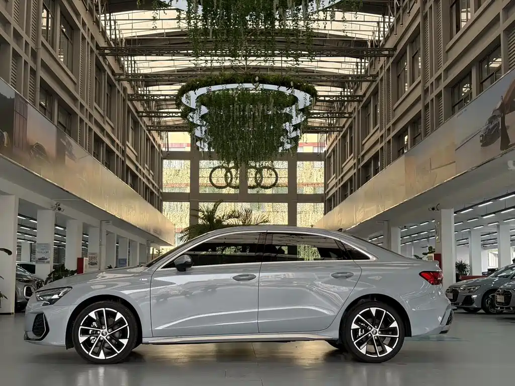 Audi A3 — миниатюра 3