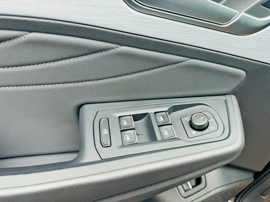 Volkswagen Talagon — миниатюра 13