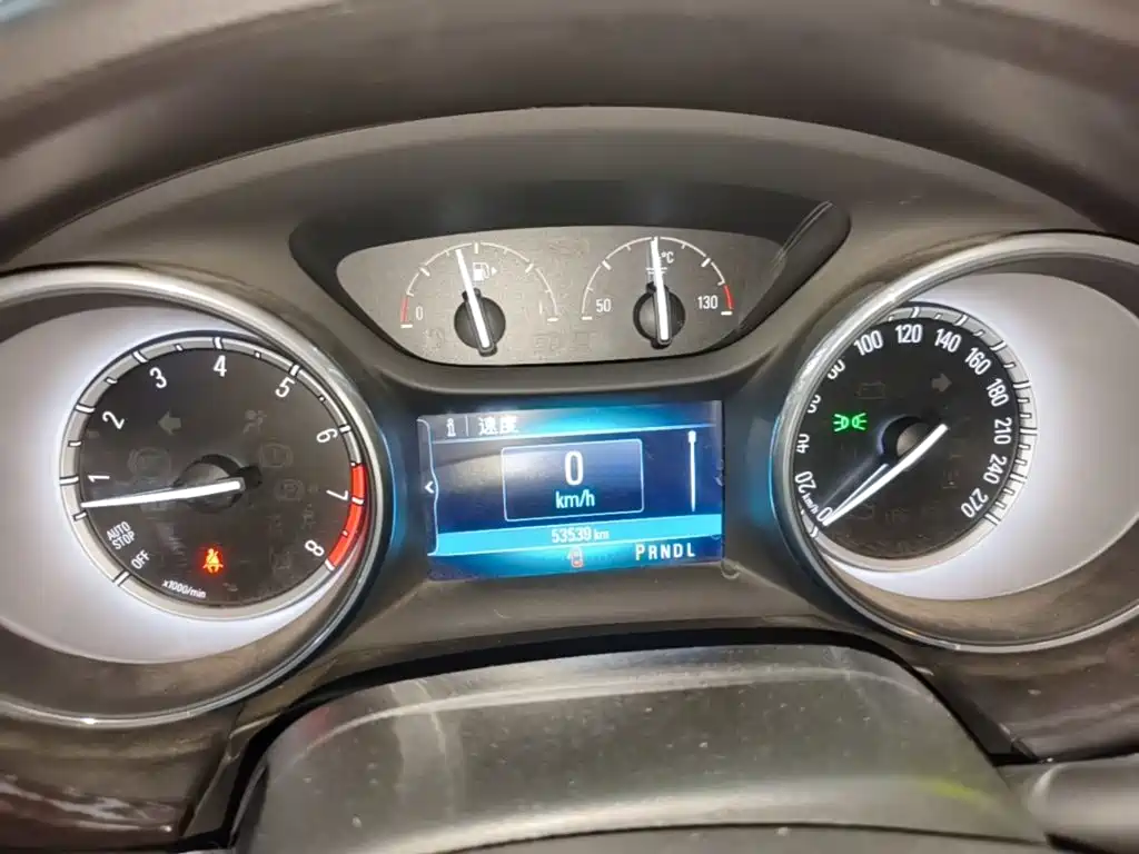 Buick Verano — миниатюра 12