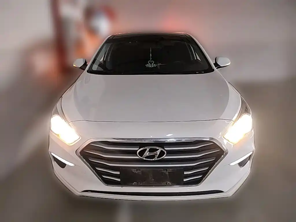 Hyundai Mistra — миниатюра 5