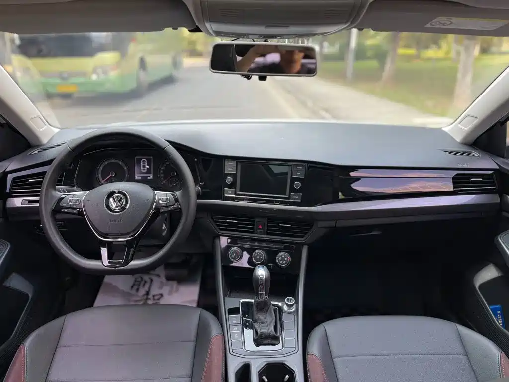 Volkswagen Bora — миниатюра 18