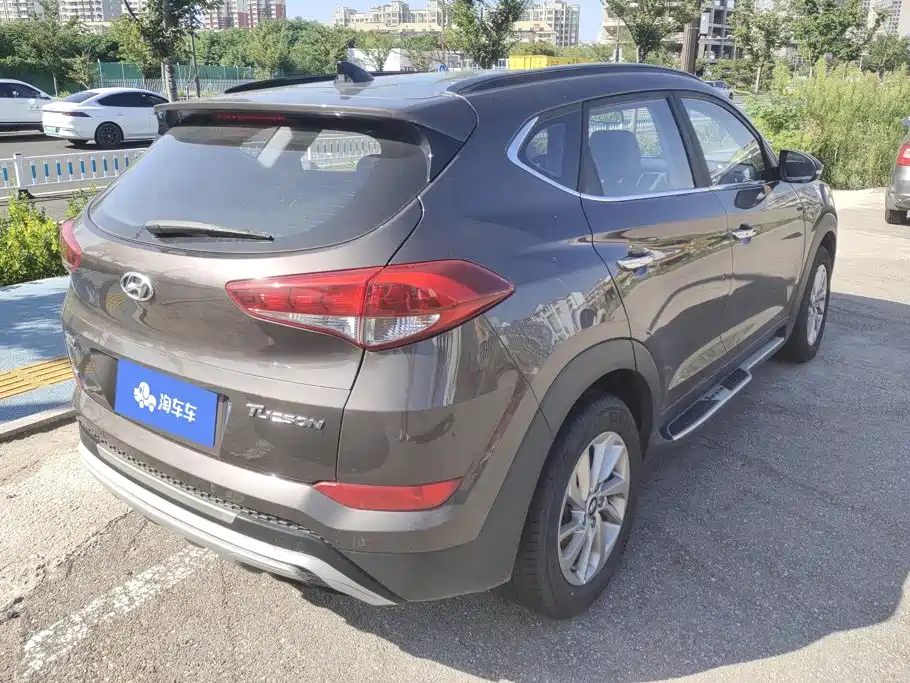 Hyundai Tucson — миниатюра 3