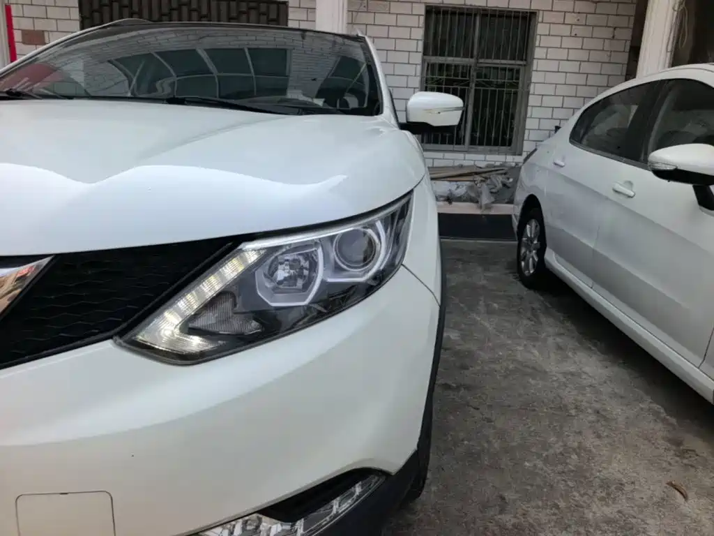 Nissan Qashqai — миниатюра 24