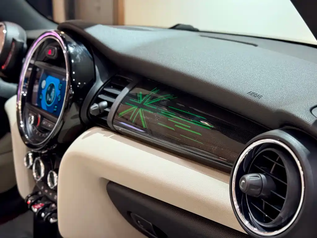 MINI Mini — миниатюра 9