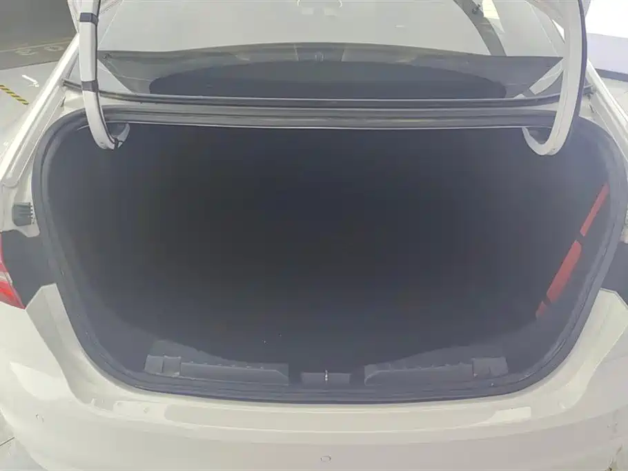 Ford Escort 2017 1.5L AT Comfort