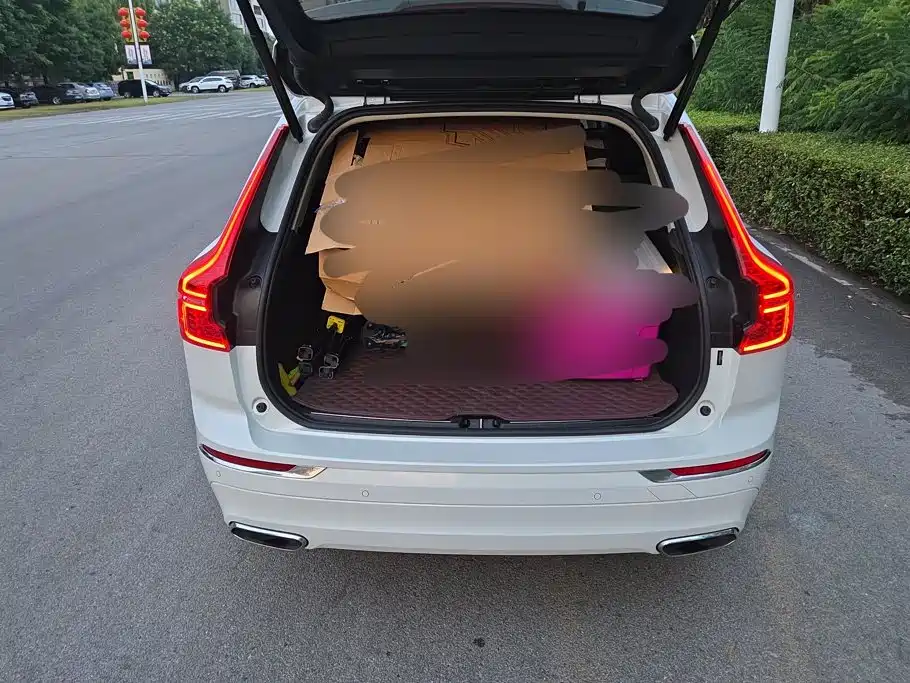 Volvo XC60 — миниатюра 4