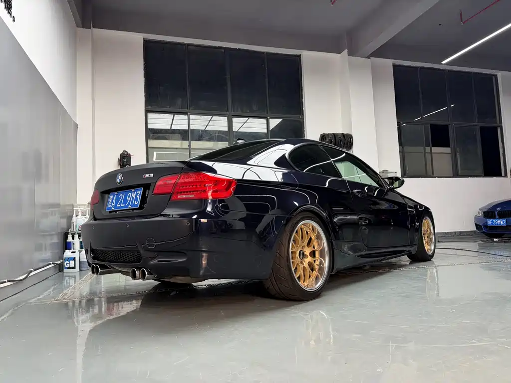 BMW M3 — миниатюра 3