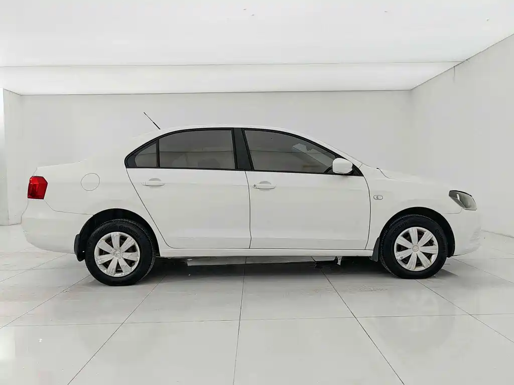 Volkswagen Jetta — миниатюра 6