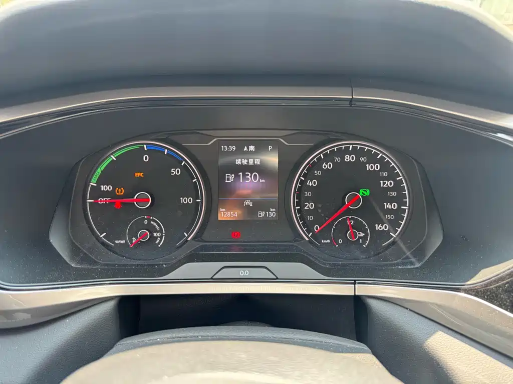 Volkswagen Tharu New Energy — миниатюра 13