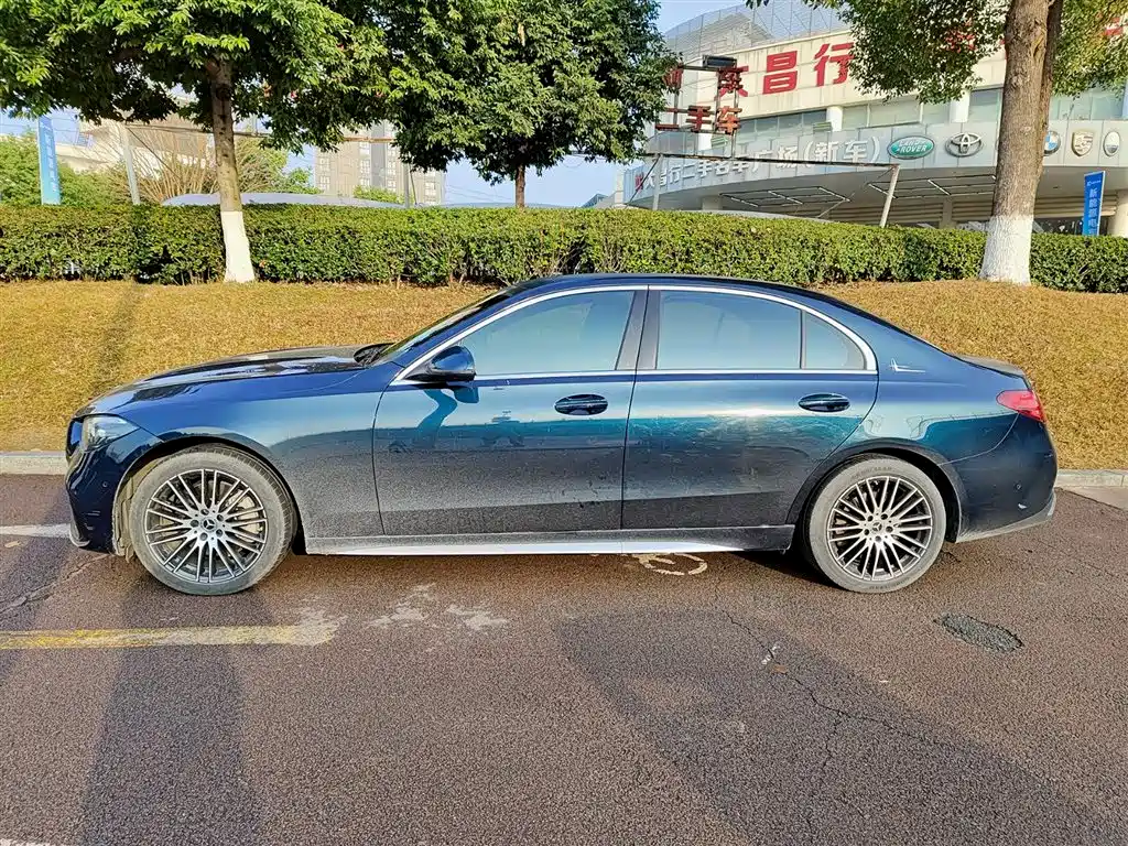 MERCEDES-BENZ C CLASS