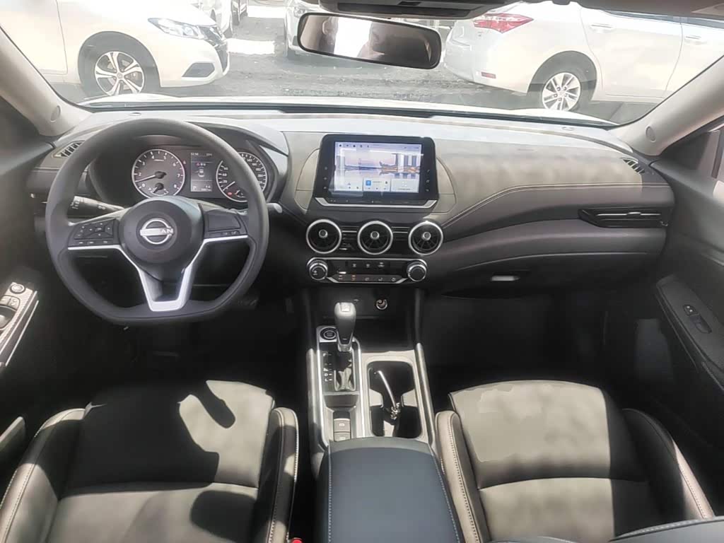 Nissan Sylphy 1.6 л 2025 г. Белый, пробег 1000 км