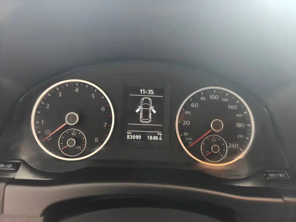Volkswagen Tiguan — миниатюра 8