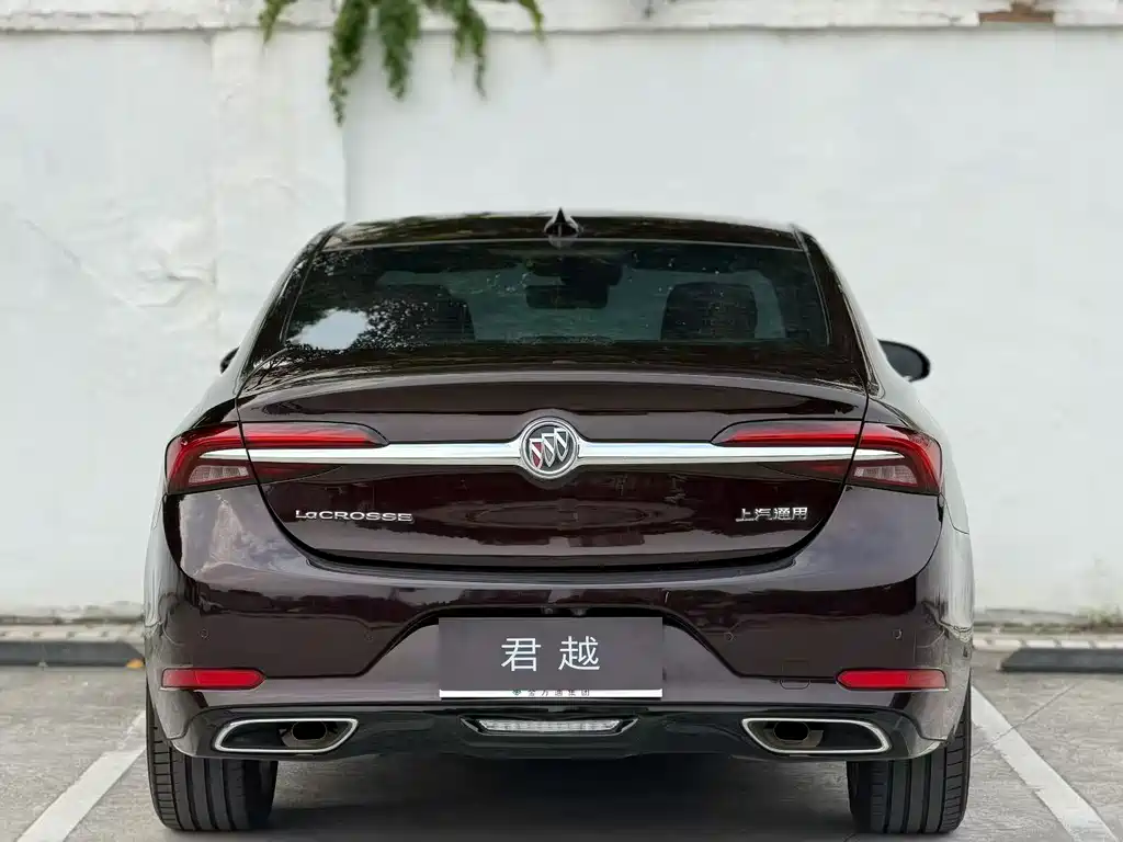 Buick LaCrosse — миниатюра 9