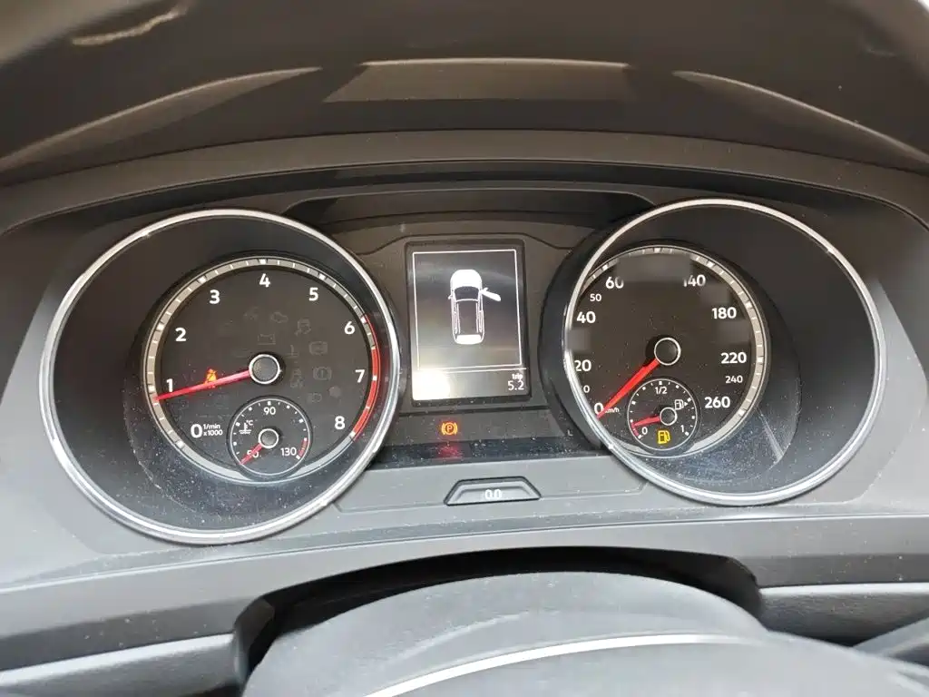 Volkswagen Tiguan L — миниатюра 4