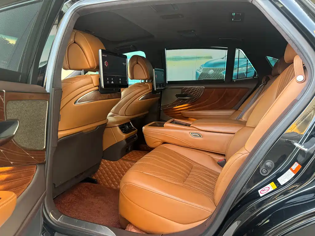 Lexus LS 2018 500h Executive V