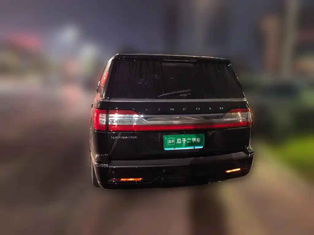 Lincoln Navigator — миниатюра 7