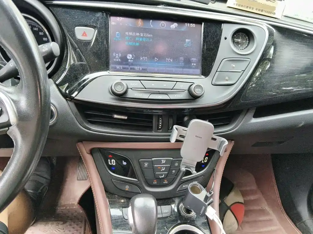 Buick Envision Plus — миниатюра 6