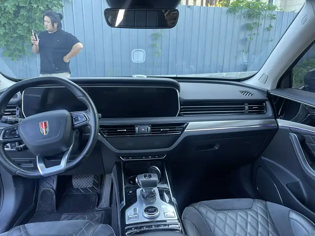 Hongqi Hongqi HS5 — миниатюра 6