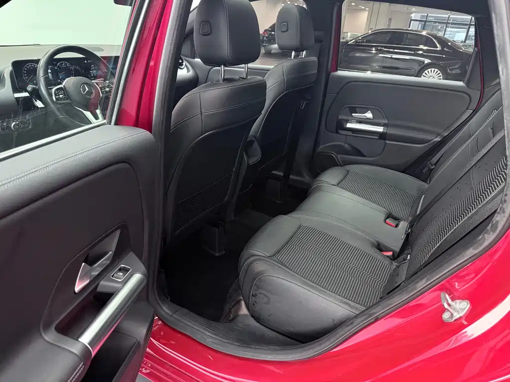 Mercedes-Benz B-Class — миниатюра 13