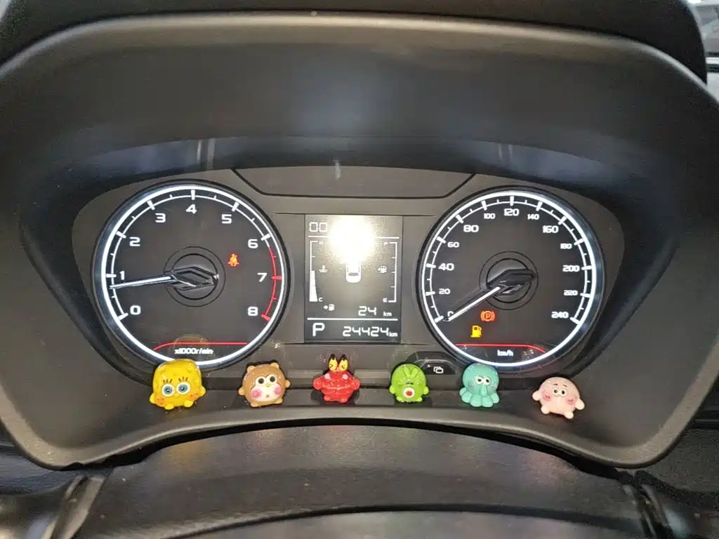 Geely Vision X3 — миниатюра 16