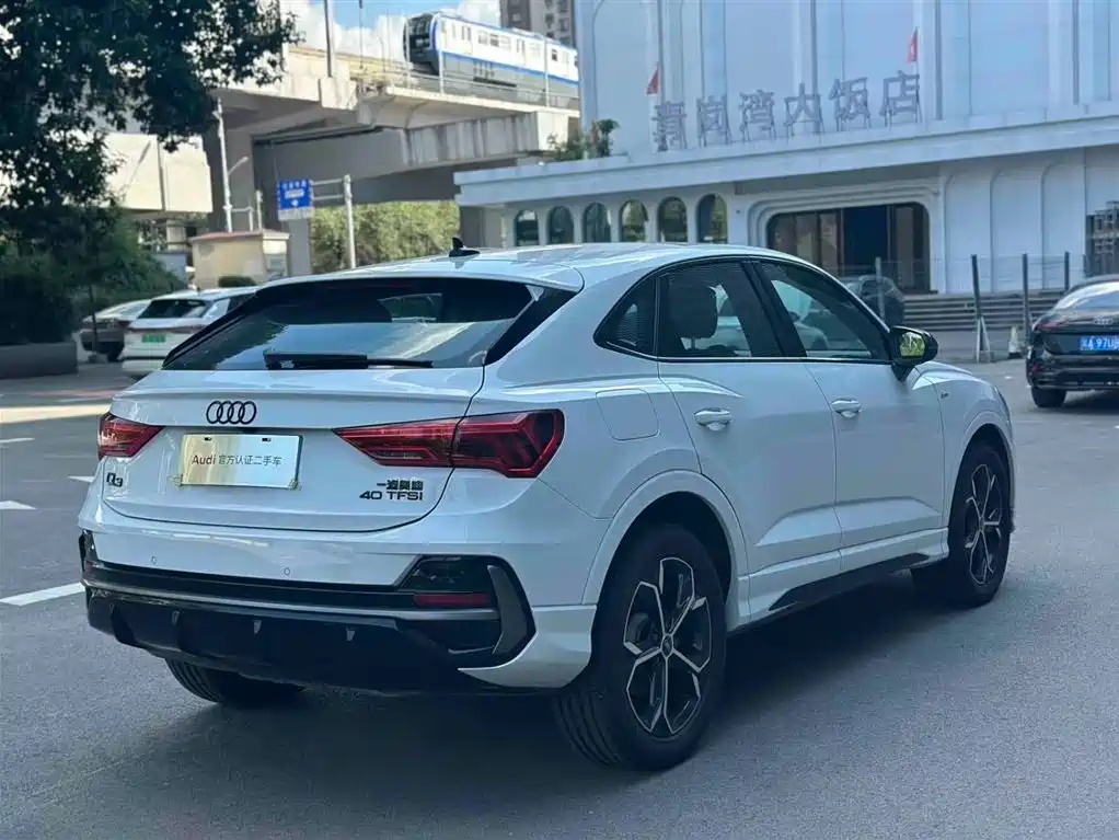 Audi Q3 Sportback — миниатюра 7