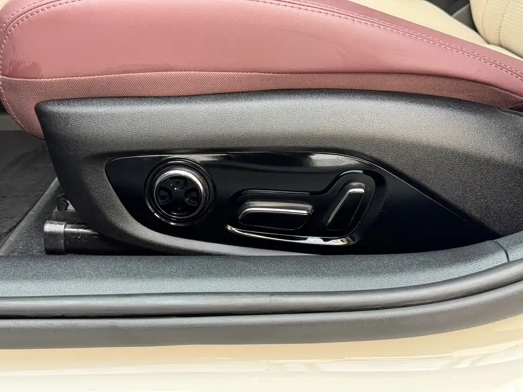 BYD Seal 07 DM-i — миниатюра 11